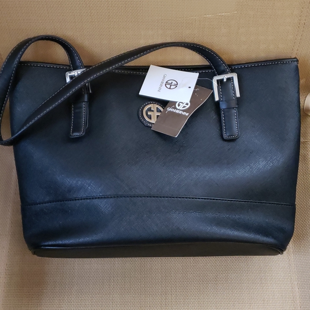 Giani Bernini Saffiano Tote